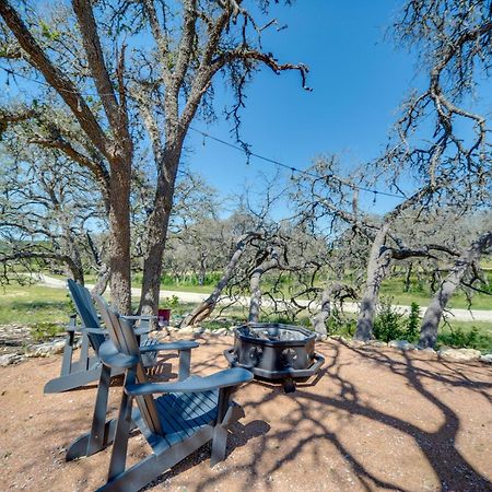 Rustic-Chic Country Cabin - 10 Mi To Main Street! فريدريكسبيرغ المظهر الخارجي الصورة